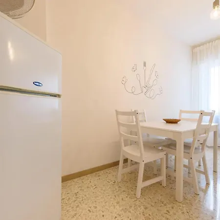 2br Per 5 Con Patio Privato - Vicino Centro