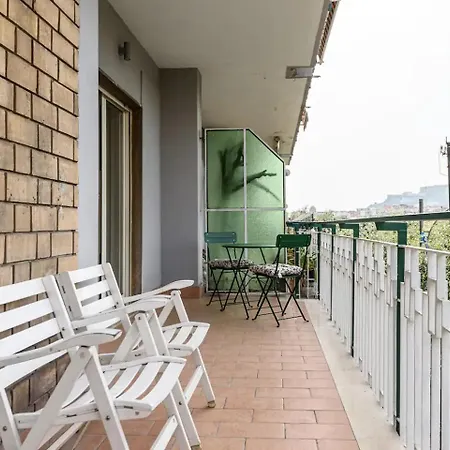 Apartment 2br Per 5 Con Patio Privato - Vicino Centro